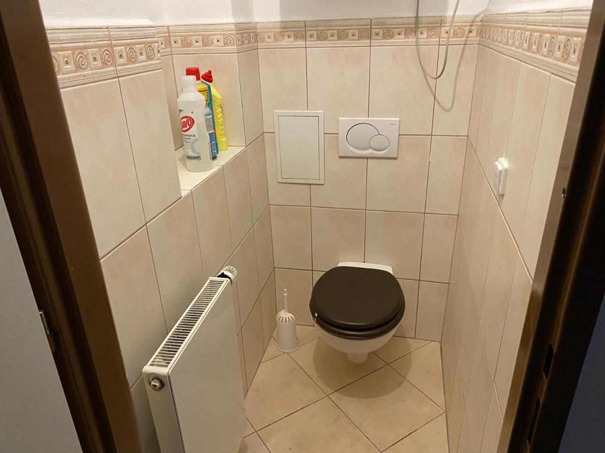 Apartments Tomkova Hradec Králové Eksteriør billede