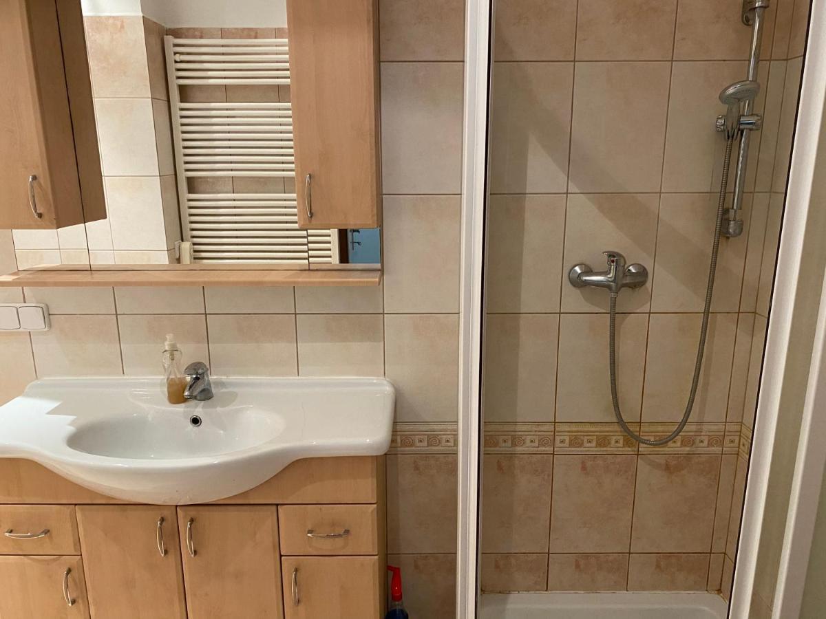 Apartments Tomkova Hradec Králové Eksteriør billede