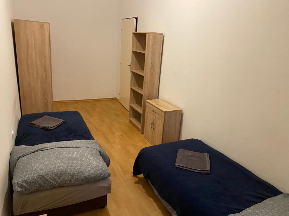 Apartments Tomkova Hradec Králové Eksteriør billede